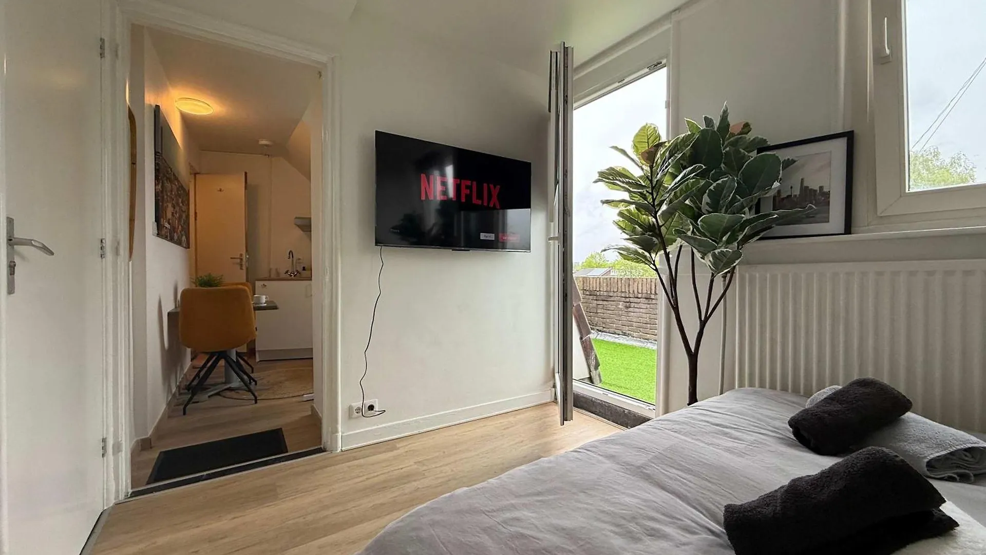 דירה איינדהובן Cozy Private Room 6 With Balcony הולנד